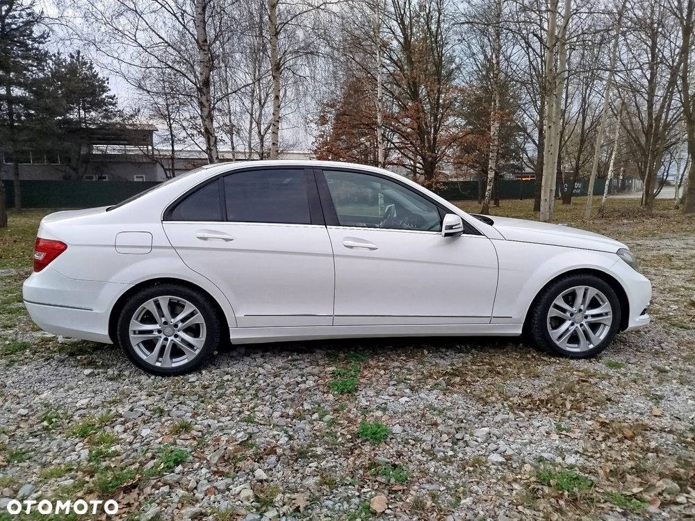 Mercedes-Benz Klasa C 220 CDI 7G-TRONIC Avantgarde Edition - 12