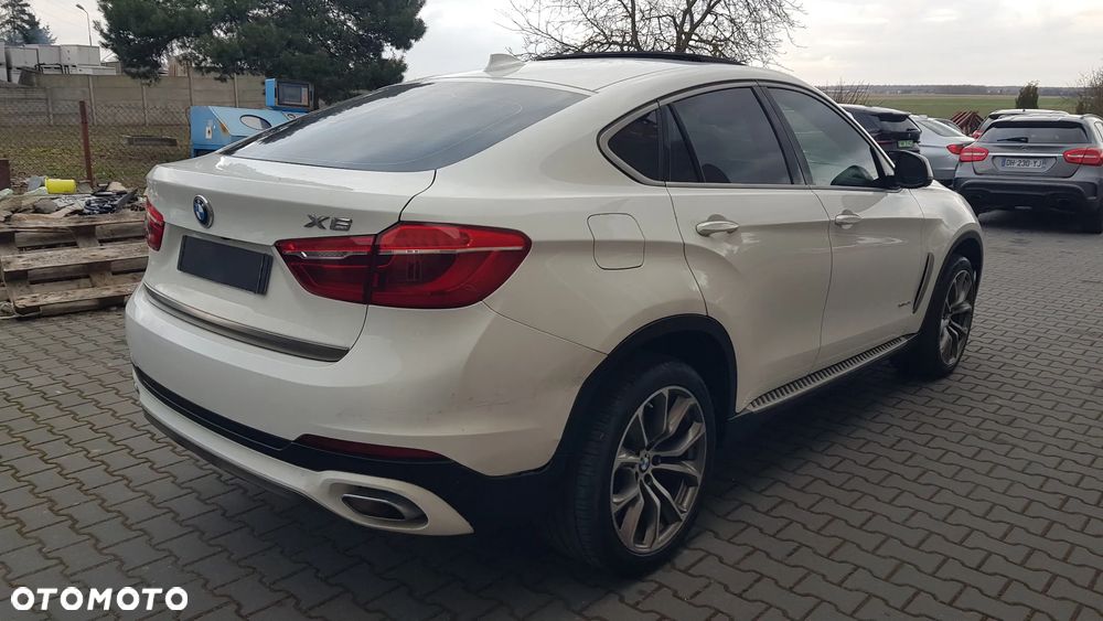 BMW X6 xDrive40d - 7