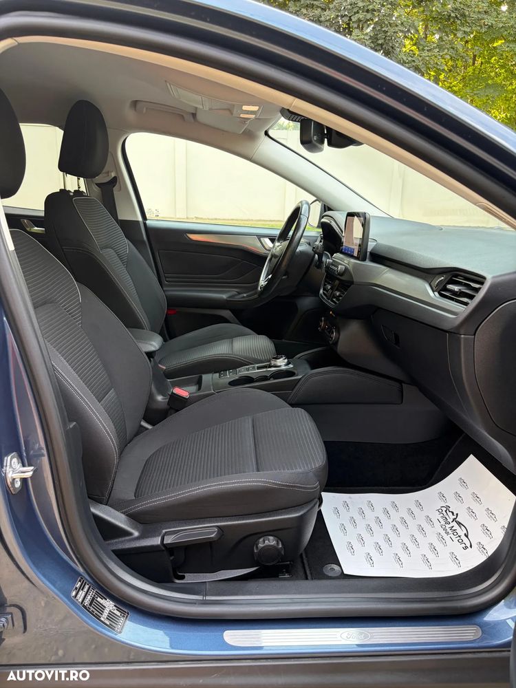 Ford Focus 1.5 EcoBlue Titanium - 24
