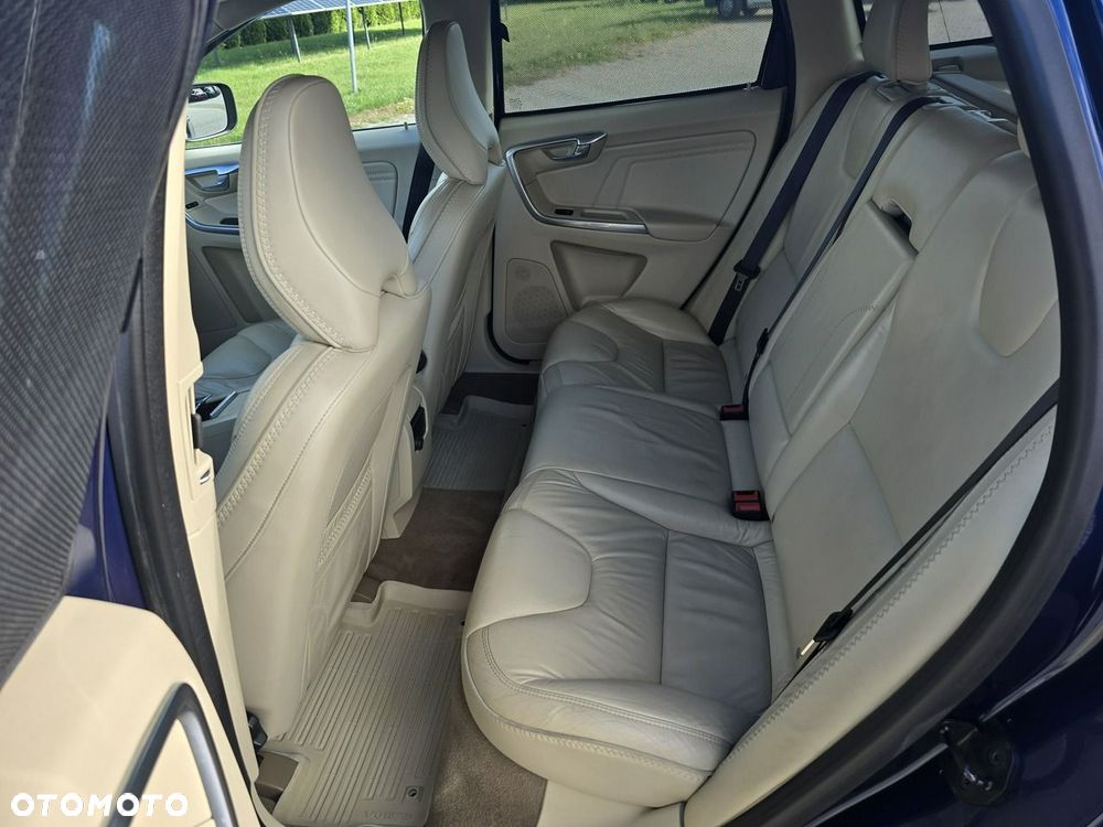 Volvo XC 60 - 21