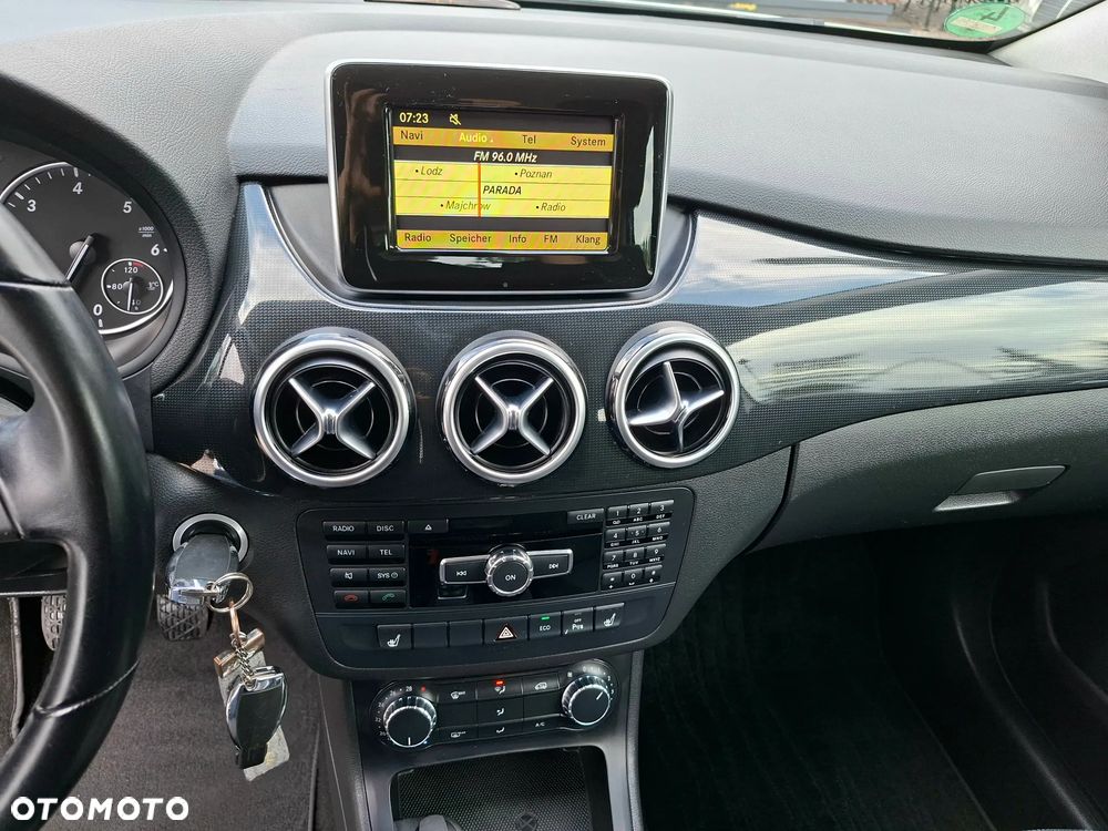 Mercedes-Benz Klasa B 180 CDI BlueEFFICIENCY Edition 1 - 19