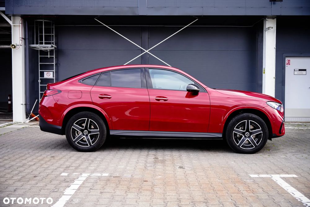 Mercedes-Benz GLC - 12