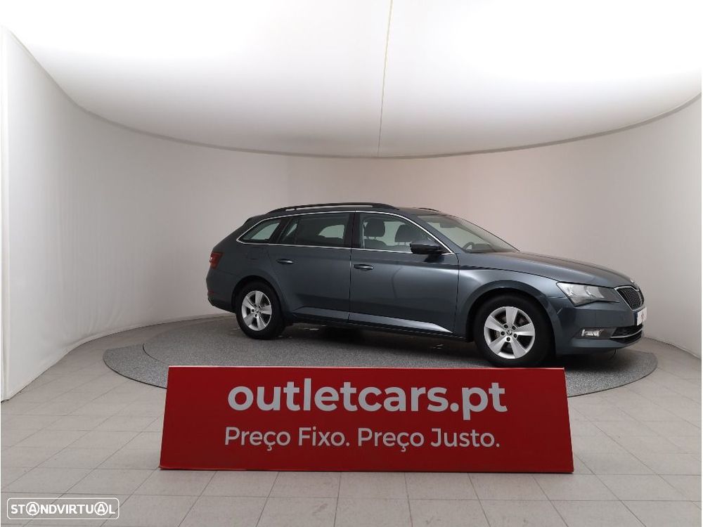 Skoda Superb Break 1.6 TDI Ambition - 11