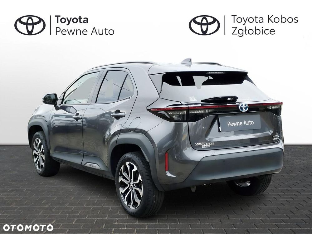 Toyota Yaris Cross Hybrid 1.5 Comfort 4x4 - 3