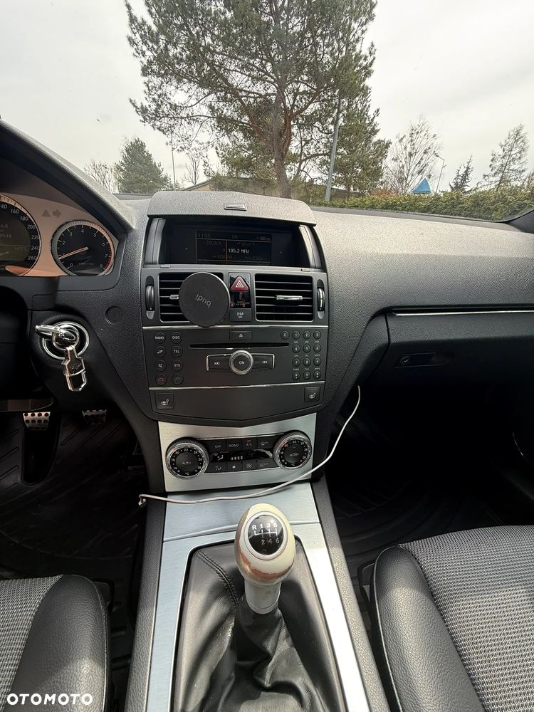 Mercedes-Benz Klasa C 200 Kompressor Avantgarde - 17