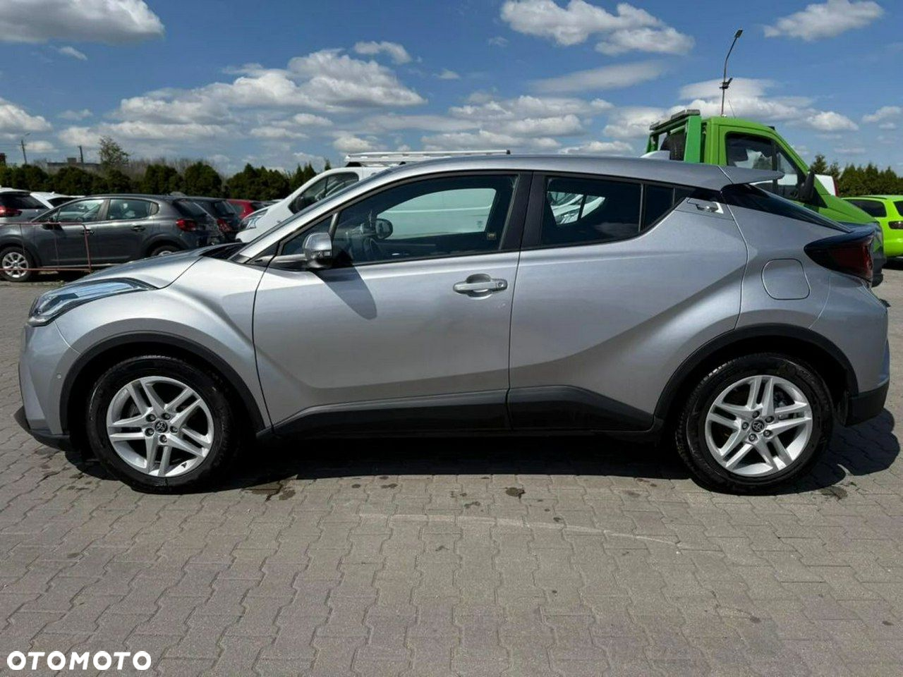 Toyota C-HR - 4