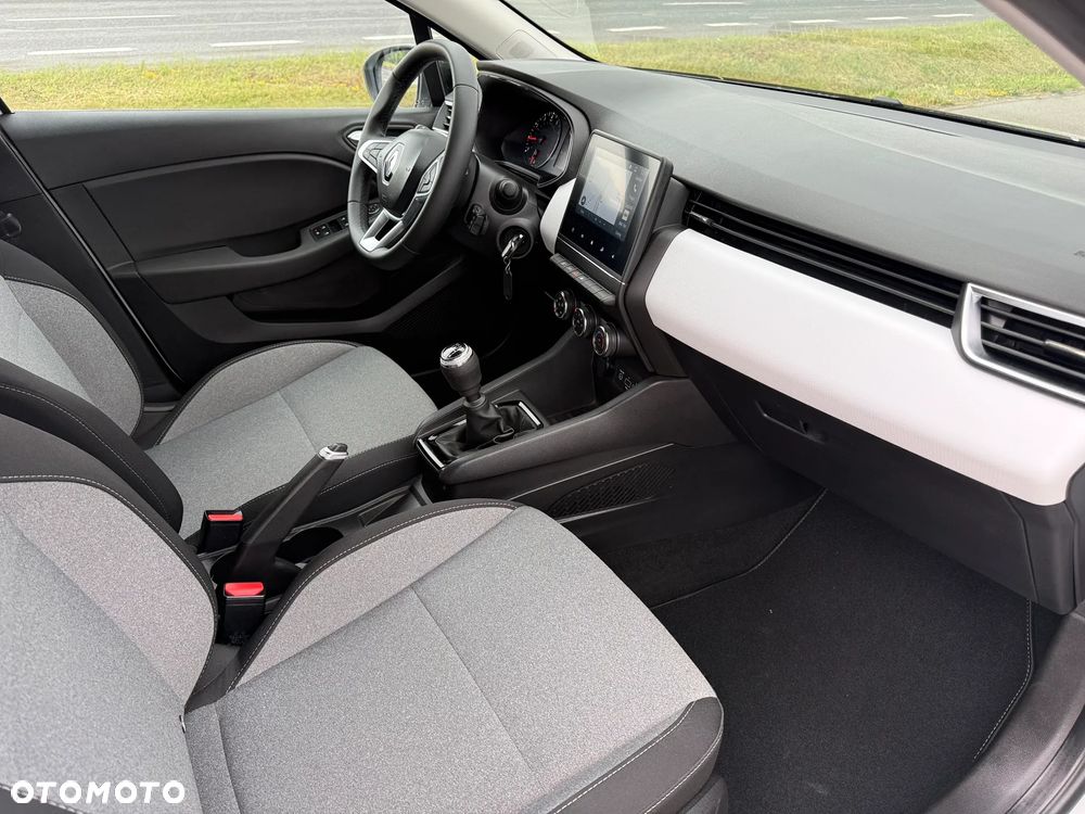 Renault Clio 1.0 TCe Equilibre - 11