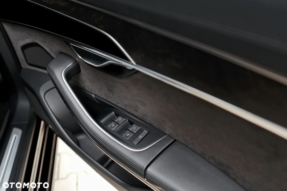 Audi A8 L 55 TFSI quattro tiptronic - 15