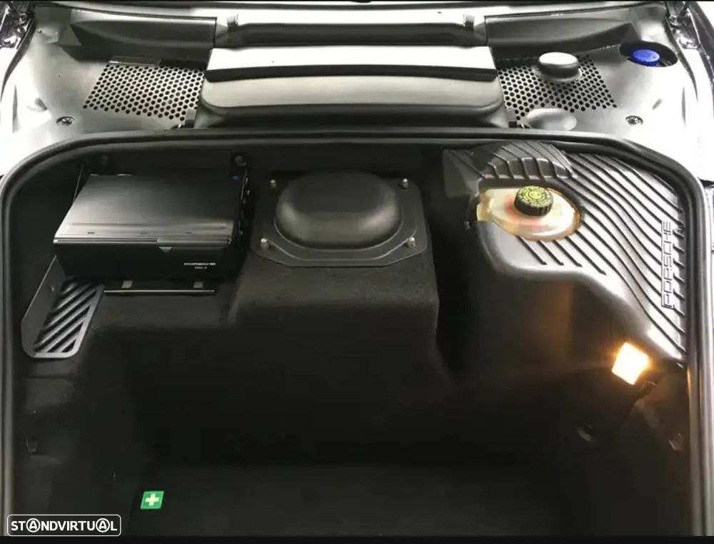 Porsche 911 (996) - 12