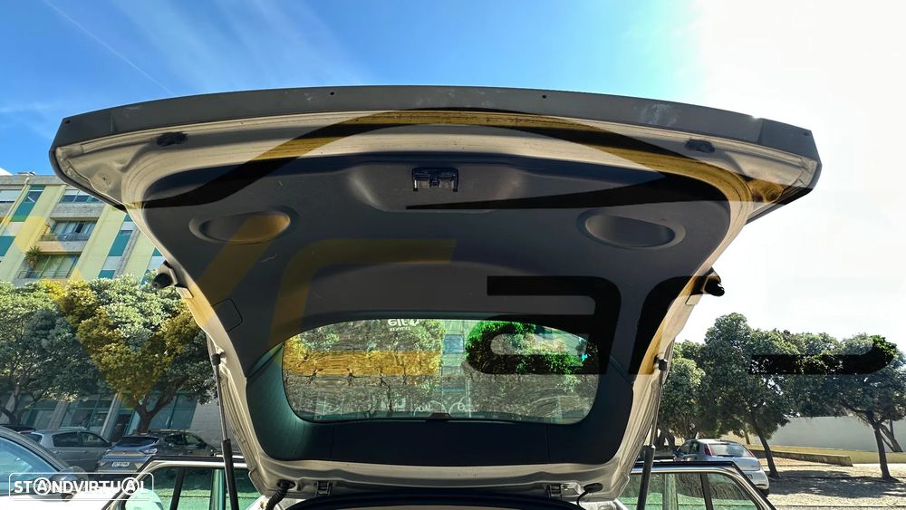 Renault Mégane Sport Tourer 1.5 dCi GT Line J18 - 16
