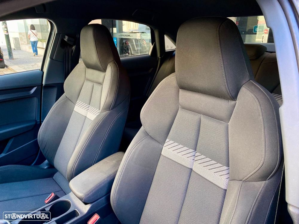 Audi A3 Limousine 30 TFSI S line S tronic - 13