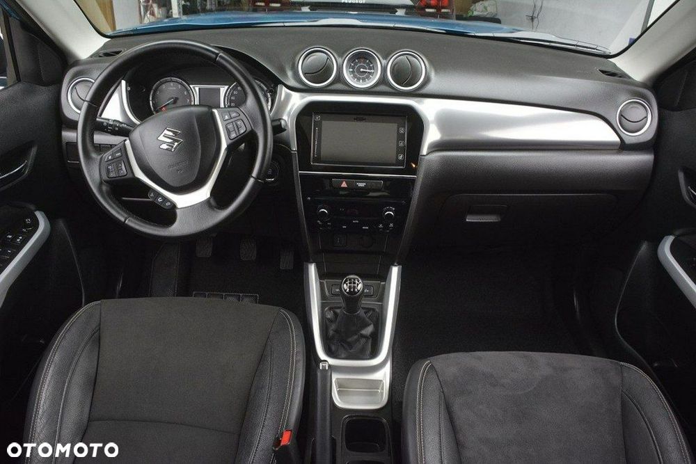 Suzuki Vitara 1.6 XLED 2WD - 18