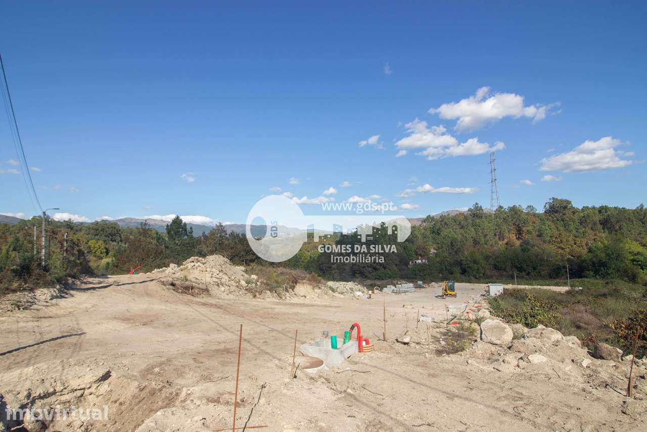 Moradia Individual T3 Chave na Mão 412 m² –Loteamento em Águas Santas - Grande imagem: 3/18