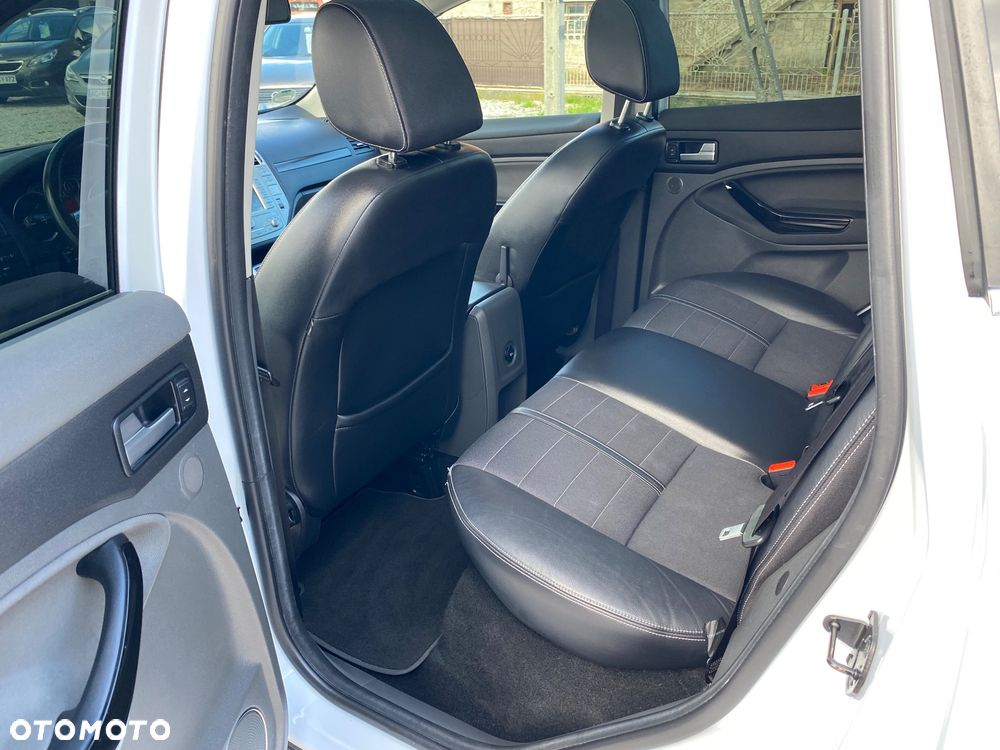 Ford Kuga 2.0 TDCi 4WD Titanium Plus - 19