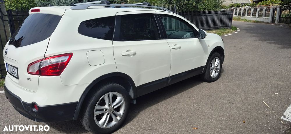 Nissan Qashqai+2 - 8