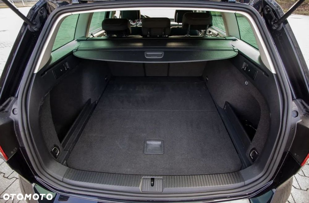 Volkswagen Passat 2.0 TDI BMT Highline DSG - 27