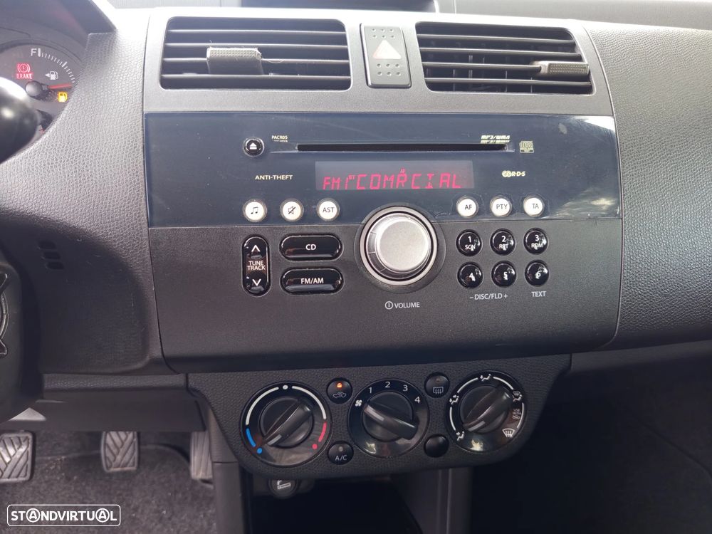 Suzuki Swift 1.3 DDiS Sport - 13