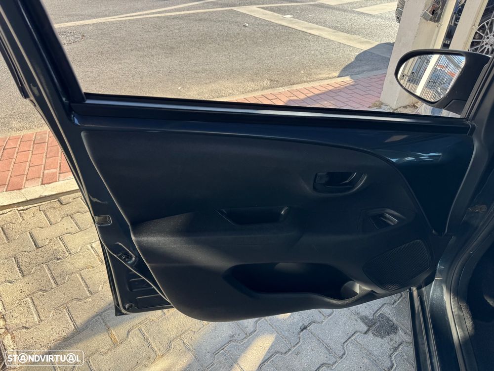 Citroën C1 1.0 VTi Shine - 13
