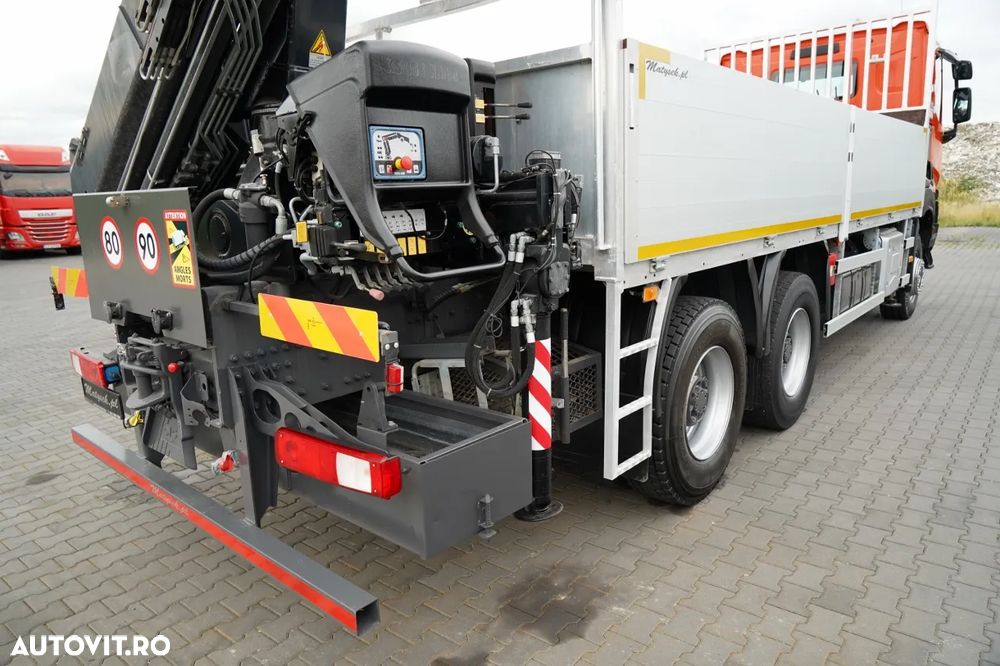 Renault K 380 / 6X4 / LIVRARE 6,2 M / + HIAB 166 ES-4 / CAPACITATE MAXIMĂ DE RIDICARE 6.500 KG / ATINGEREA 12,3 M / ROTATOARE / RADIOCOMANDĂ / IMPORTAT - 19