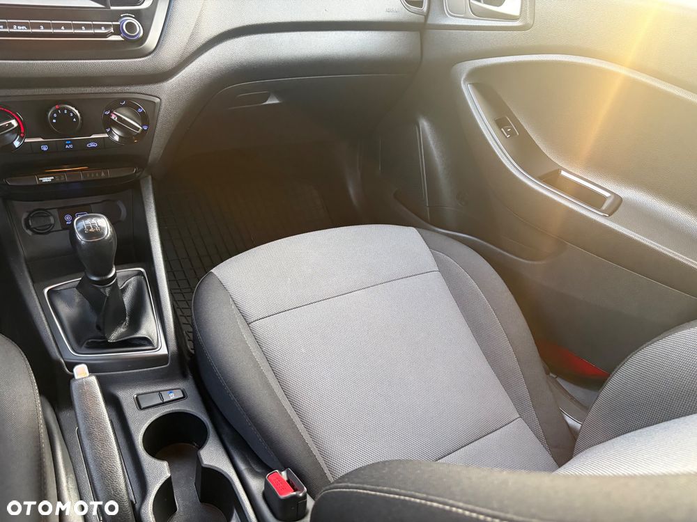 Hyundai i20 1.2 BlueDrive Classic + - 20
