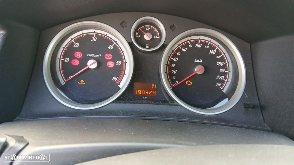 Opel Astra GTC 1.3 CDTI - 14