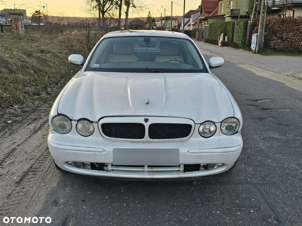 Jaguar XJ XJ8 4.2 LWB High - 2