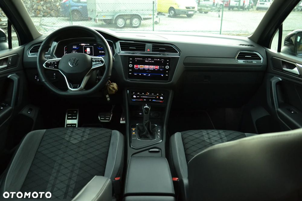 Volkswagen Tiguan 2.0 TDI SCR DSG R-Line - 20