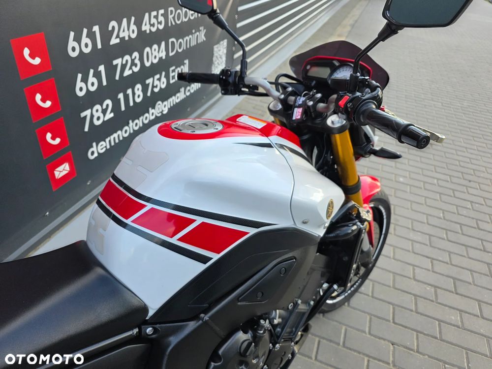 Yamaha FZ8 - 23