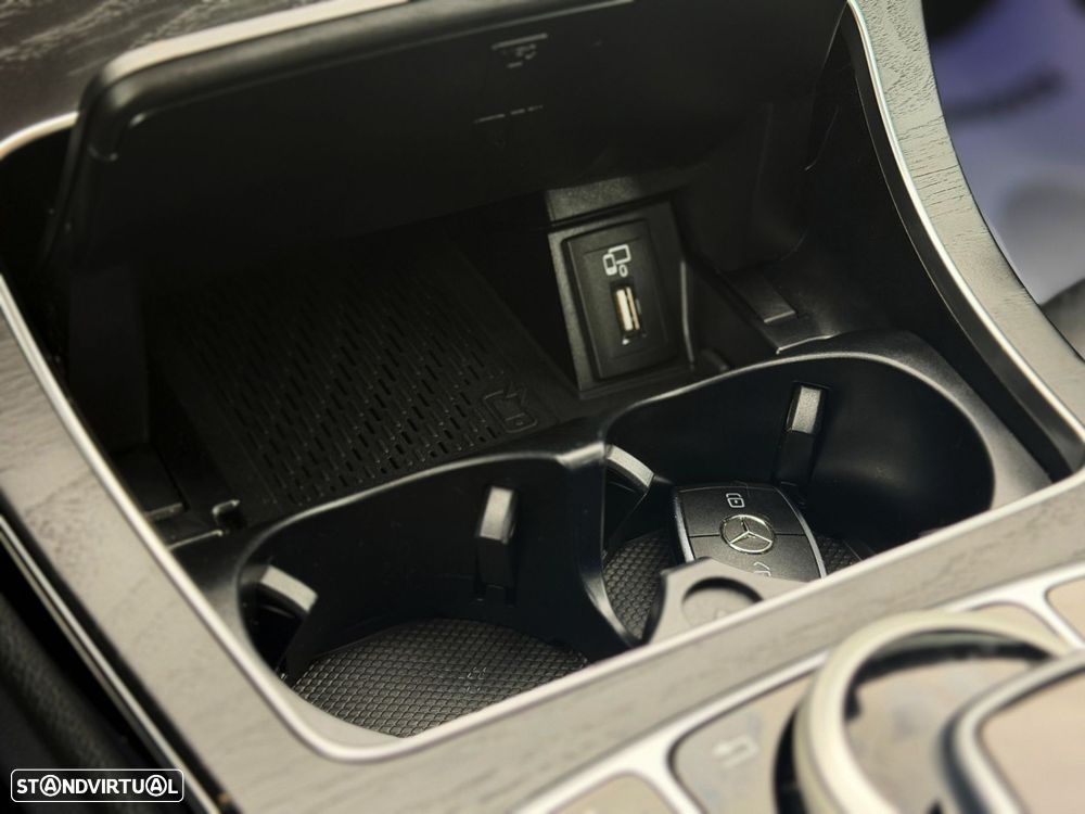 Mercedes-Benz C 300 de Avantgarde - 27