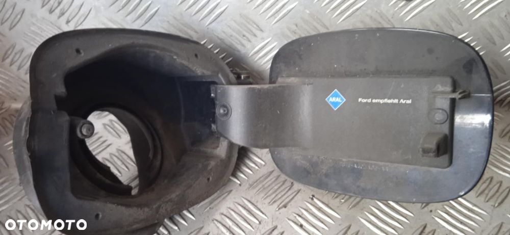Klapka Wlewu Paliwa Ford Mondeo MK4 - 2