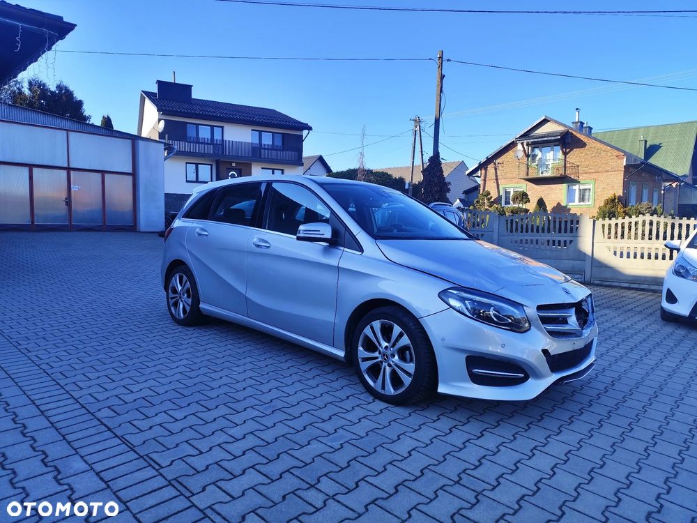 Mercedes-Benz Klasa B 180 d 7G-DCT Edition - 3