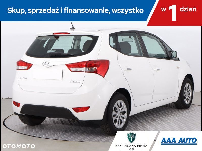 Hyundai ix20 - 6