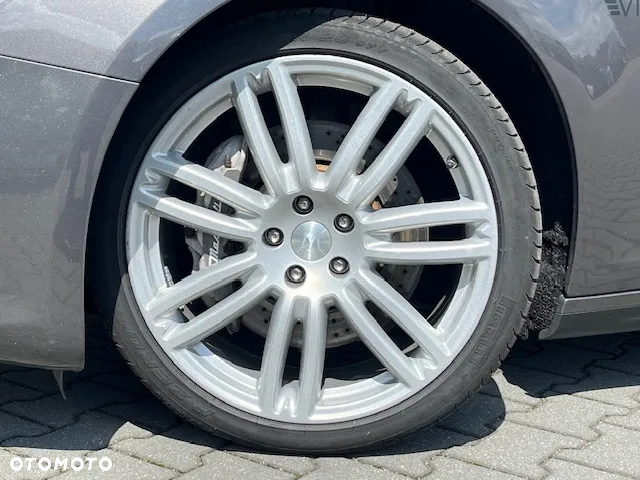 Maserati Ghibli S - 15