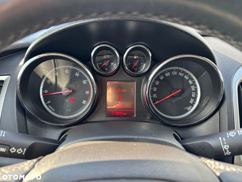 Opel Astra 1.4 ecoFLEX - 15