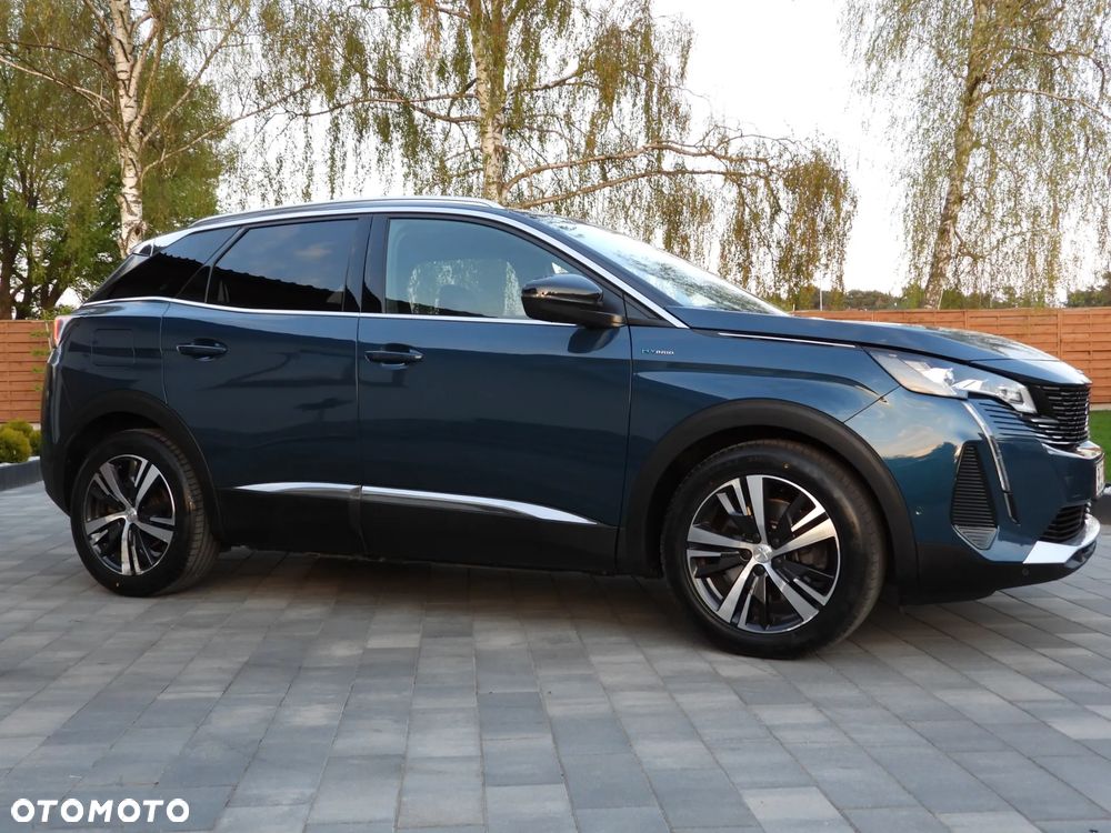 Peugeot 3008 225 e-EAT8 GT - 21