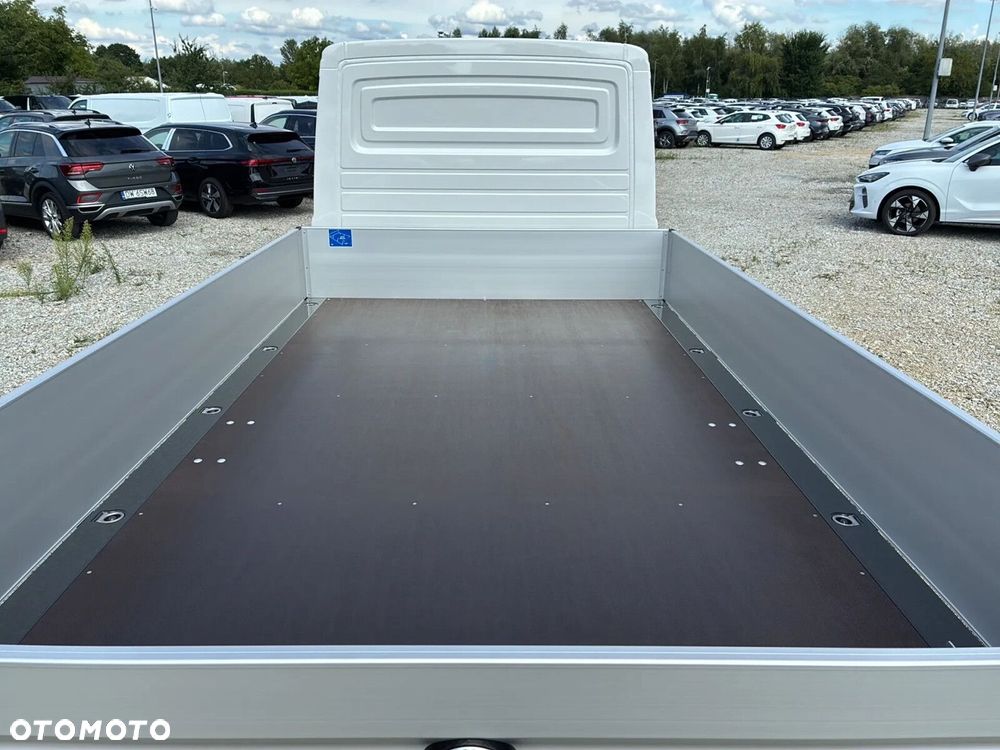 Volkswagen Crafter 35 Podwójna Kabina L4 z fabryczną skrzynią, DMC=3.5t, 2.0BiTDI 177KM, r.o. 4490mm - 21