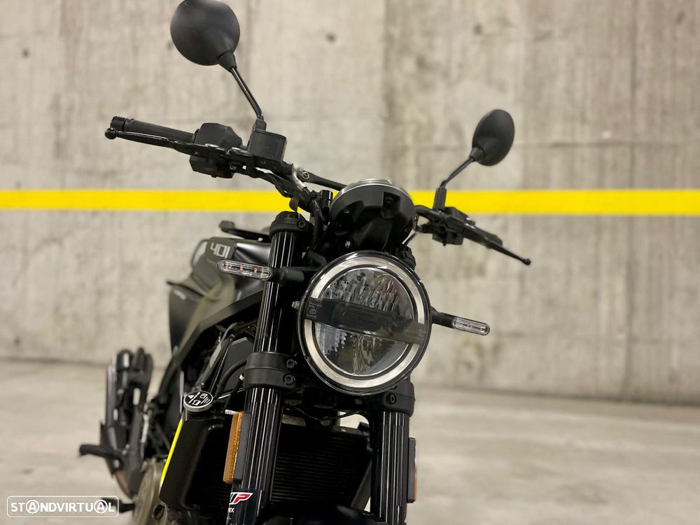 Husqvarna Svartpilen 401 SVARTPILEN 401 - 11