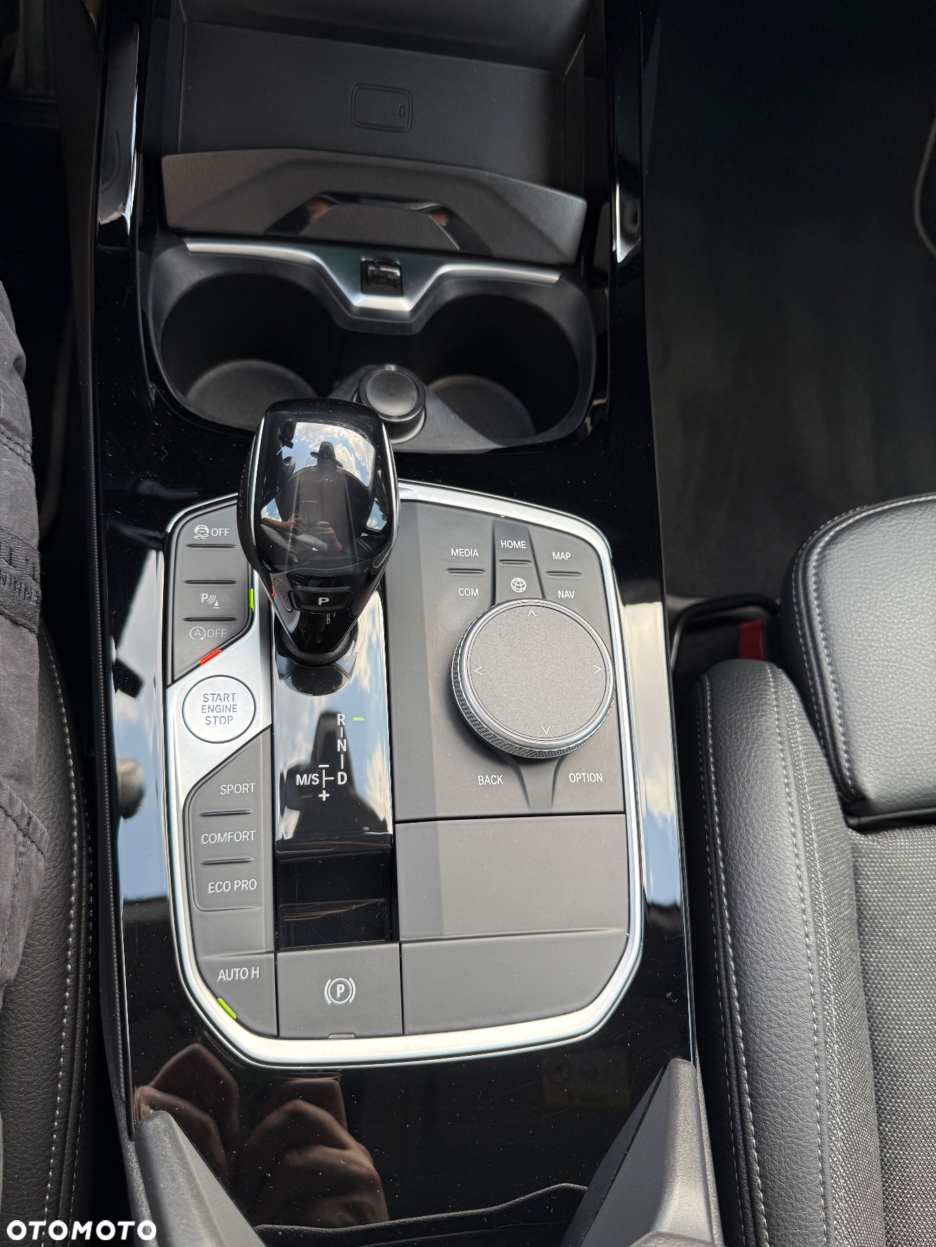 BMW Seria 2 218d Sport Line sport - 23