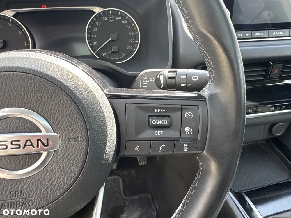 Nissan Qashqai 1.3 DIG-T MHEV N-Connecta - 17