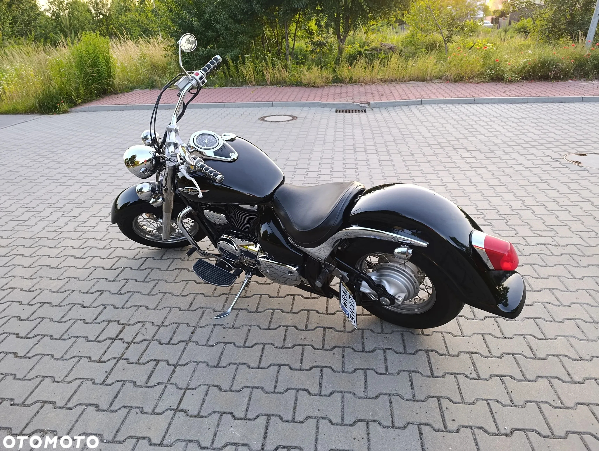 Suzuki Boulevard - 13
