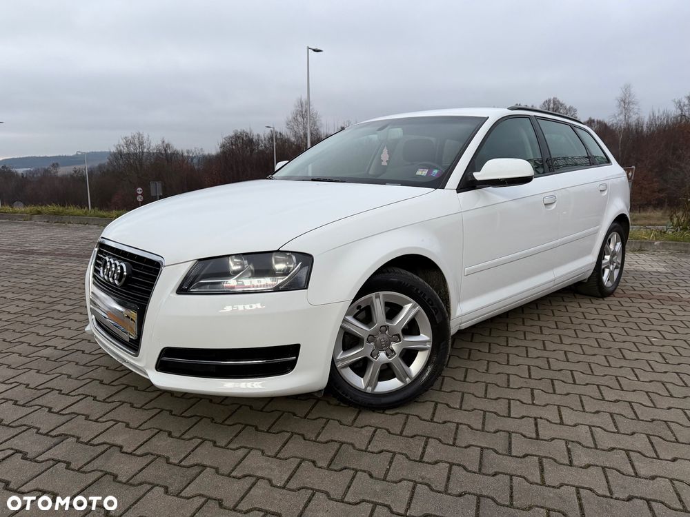 Audi A3 Sportback - 3