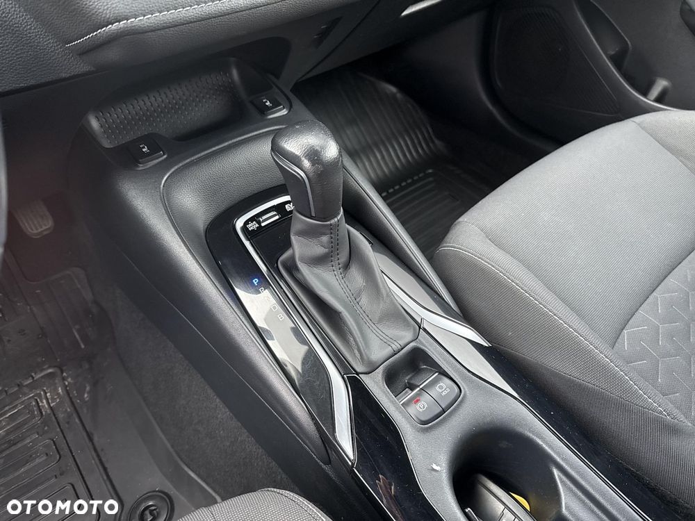 Toyota Corolla 1.8 Hybrid Comfort - 21