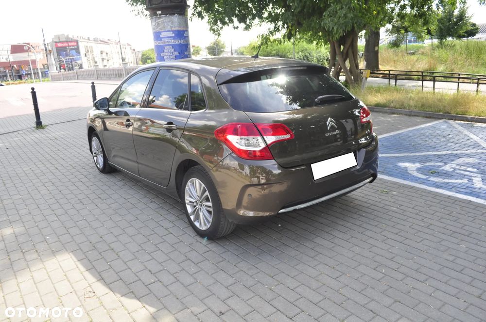 Citroën C4 1.6 VTi Equilibre - 4
