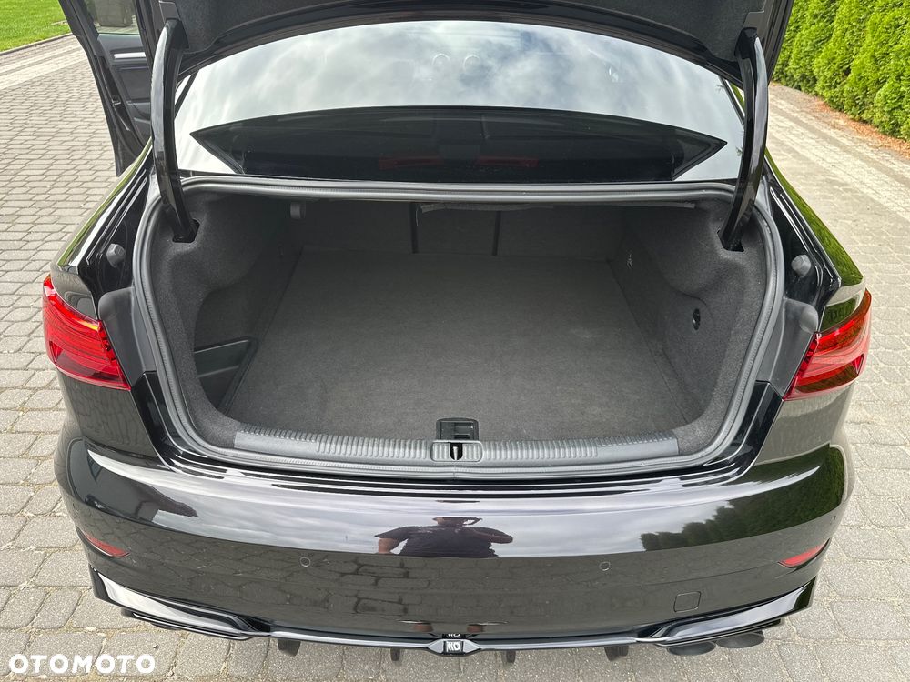 Audi S3 Limousine - 24