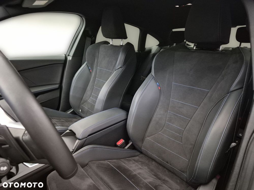 BMW Seria 2 220d mHEV M Sport - 13