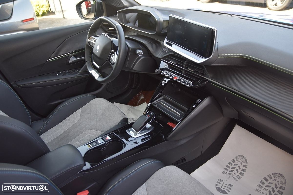 Peugeot e-208 50 kWh GT - 26