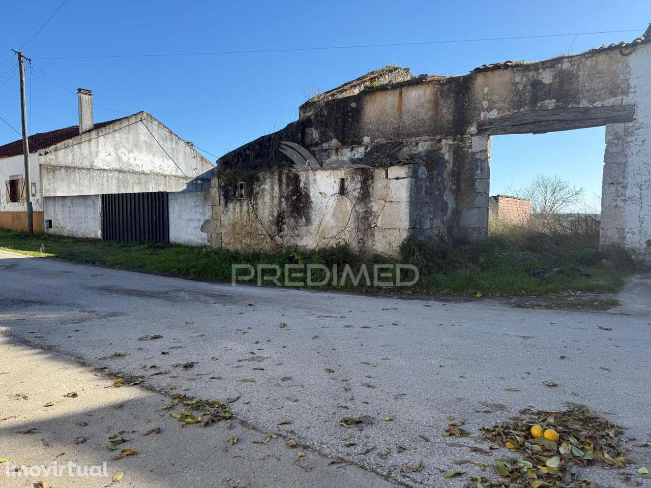 Oportunidade Única no Ribatejo Armazém Agrícola para Restaurar | ~3... - Grande imagem: 2/31