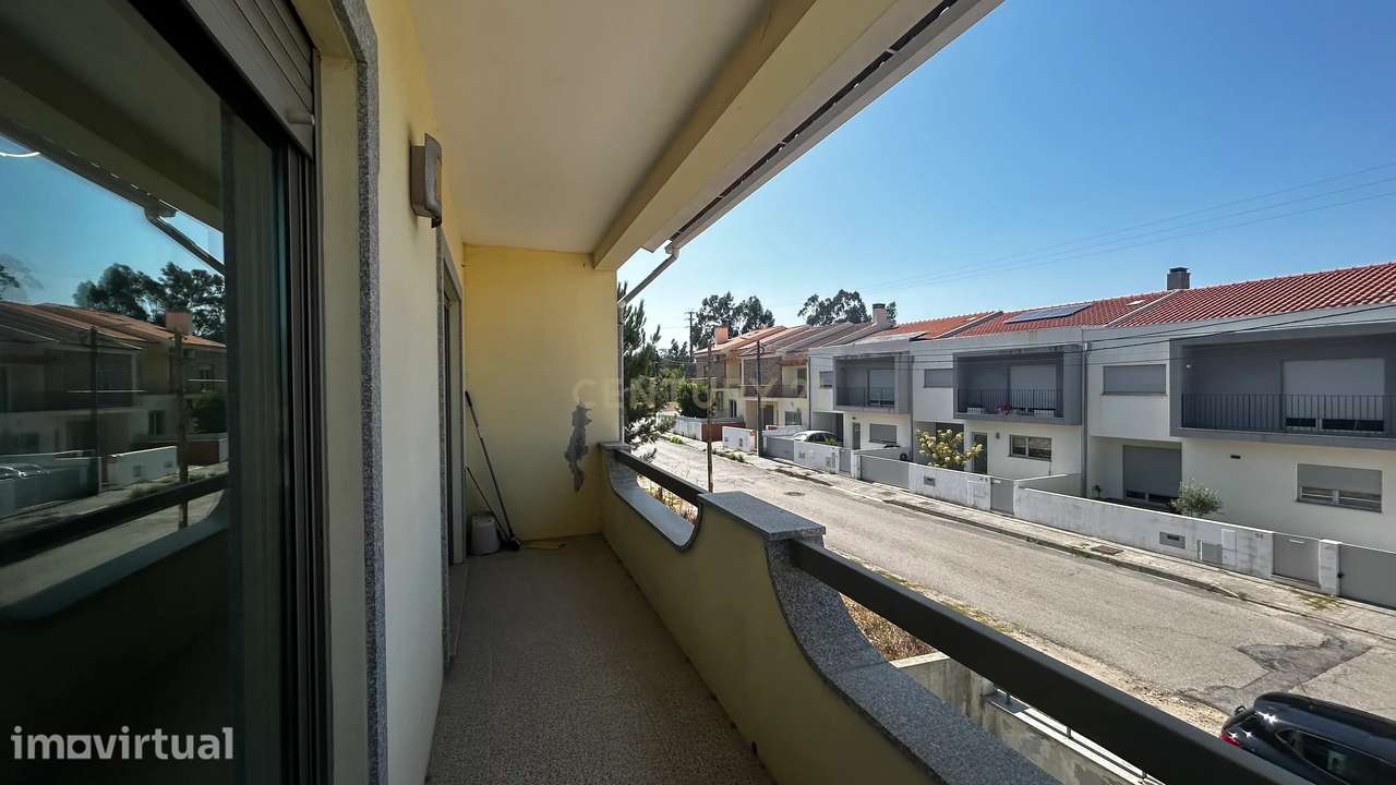 Espaçosa Moradia T3 em Quintã do Loureiro, Cacia-Aveiro - Grande imagem: 2/31