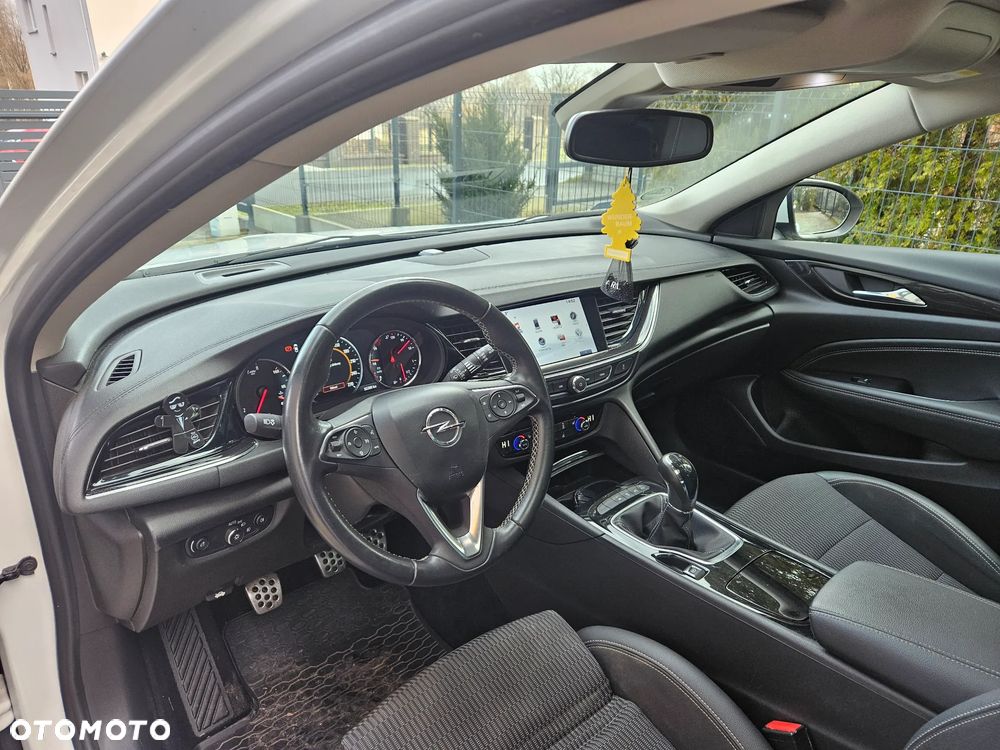 Opel Insignia 1.5 T Ultimate S&S - 11