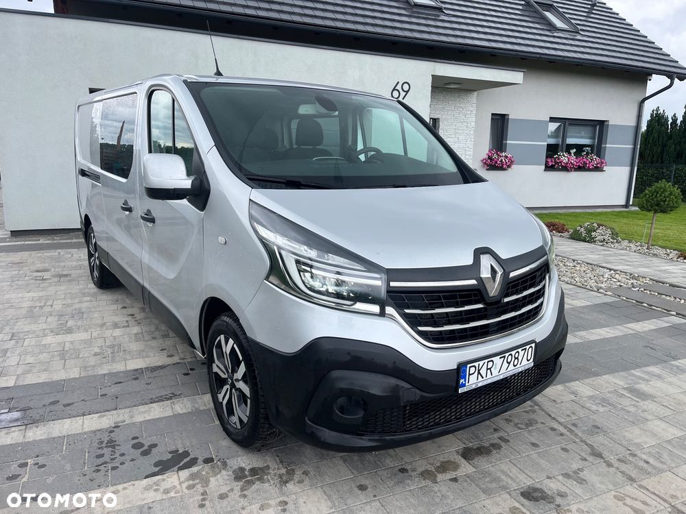 Renault Trafic 2.0 dCi EDC - 1
